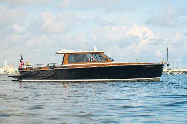 DAYCHASER 48