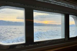 Large In-Hull Windows in each of the 4 Guest Suites